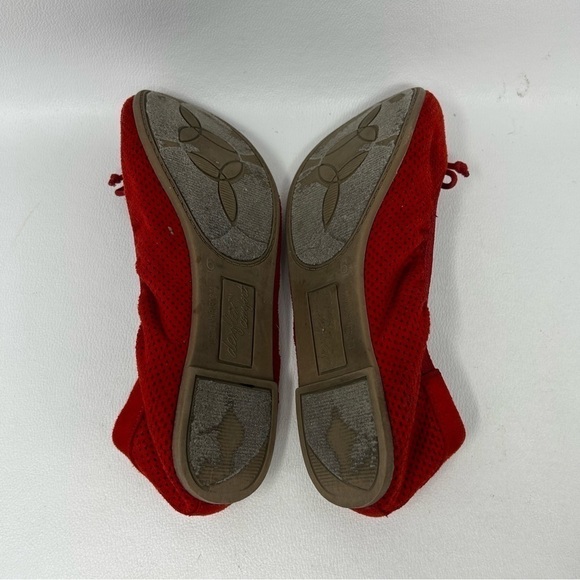 Dexflex Comfort Womens Red Perforated Slip On Ballet Flats Size 6 - Picture 10 of 13